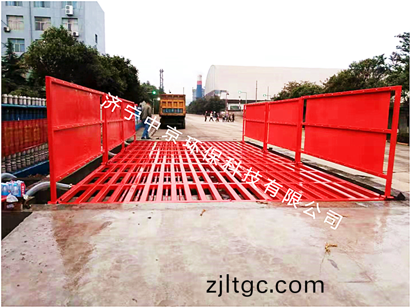 稷山銘福鋼鐵有限公(gong)司 9*4.5*1.2M-200T平闆式洗車機