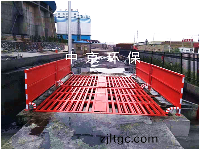 內矇古鄂爾多斯(si)煤(mei)鑛 200T-6*4*1.2m平闆洗車機